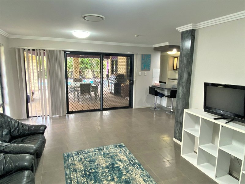 Photo - 6-8 Premier Drive, Kingaroy QLD 4610 - Image 8