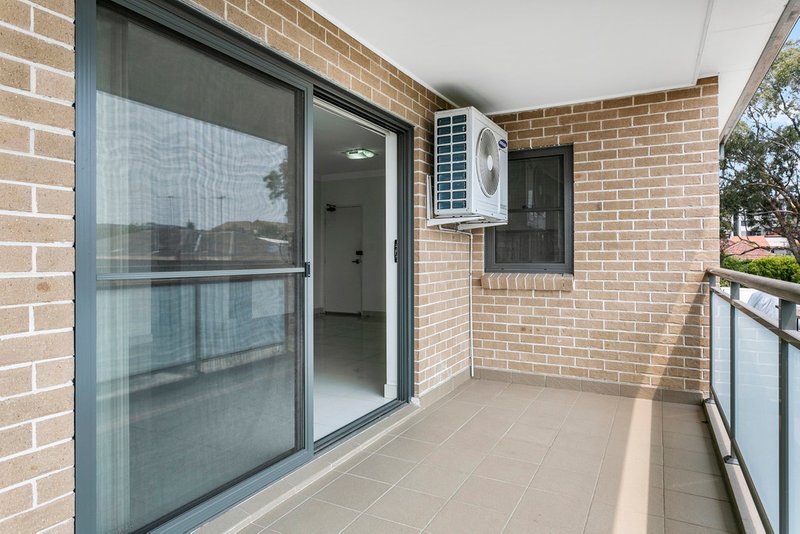 Photo - 6 / 9 - 11 Reginald Avenue, Belmore NSW 2192 - Image 5