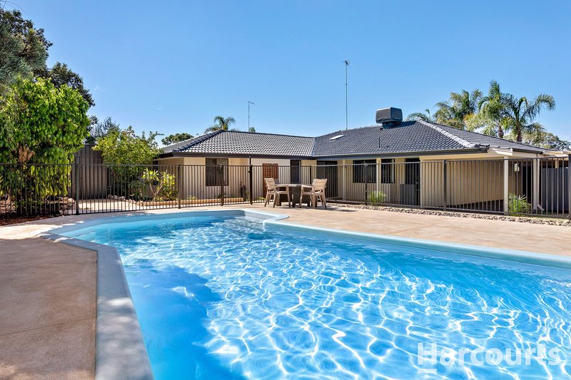 Photo - 6 Aberdeen Close, Halls Head WA 6210 - Image 2