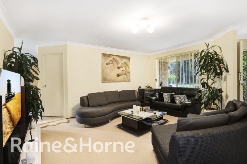 Photo - 6 Aberdeen Place, Stanhope Gardens NSW 2768 - Image 5