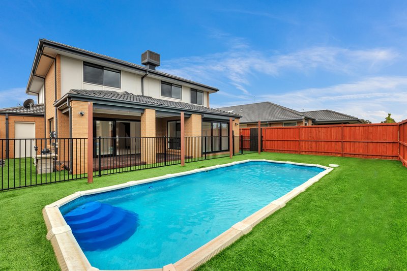 Photo - 6 Aberfeldy Road, Werribee VIC 3030 - Image 11