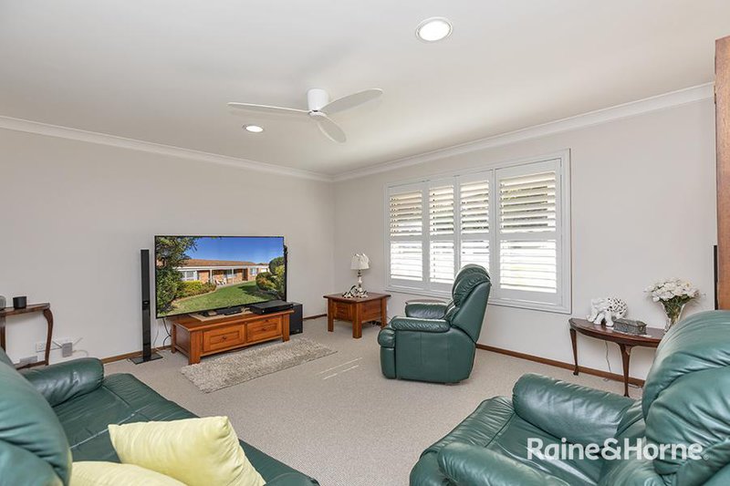 Photo - 6 Acacia Drive, Tamworth NSW 2340 - Image 3