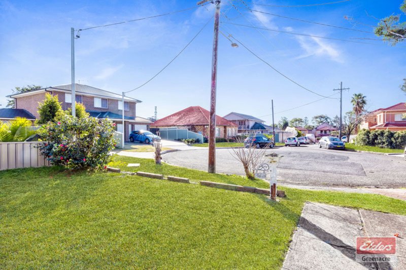 Photo - 6 Action Street, Greenacre NSW 2190 - Image 5