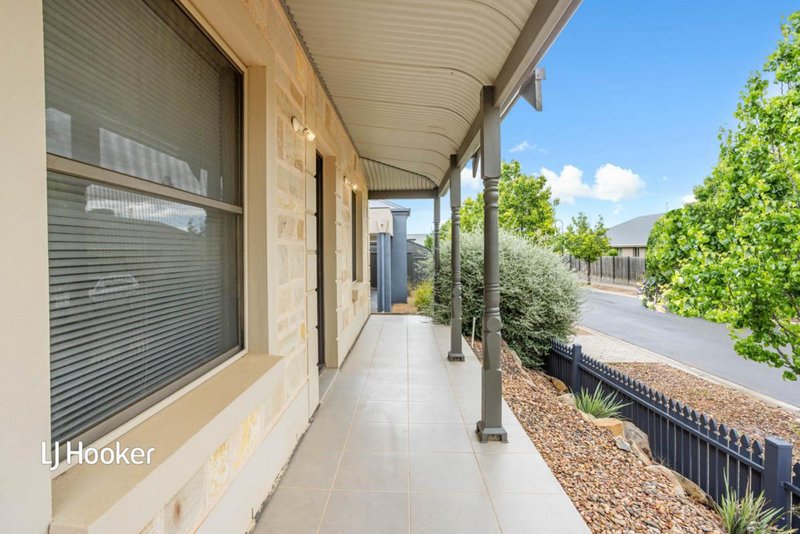 Photo - 6 Adamson Street, Blakeview SA 5114 - Image 2