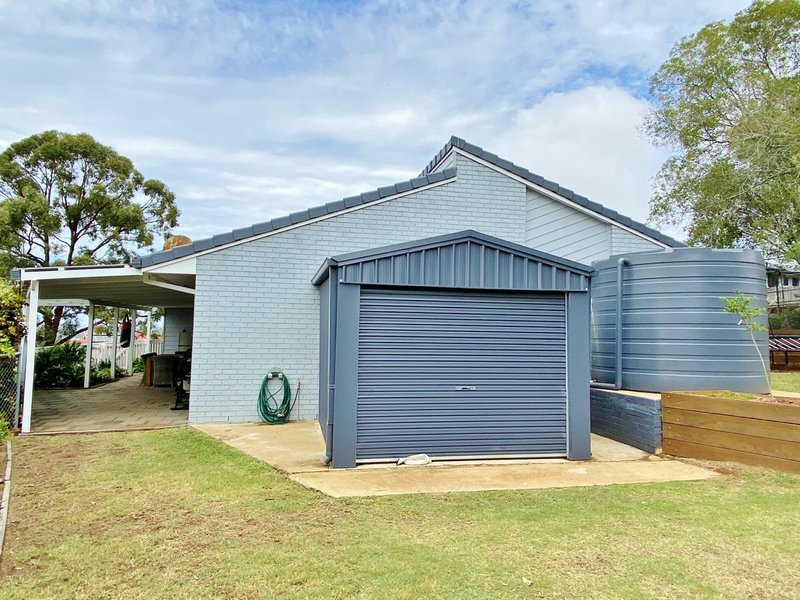 Photo - 6 Adermann Drive, Kingaroy QLD 4610 - Image 22