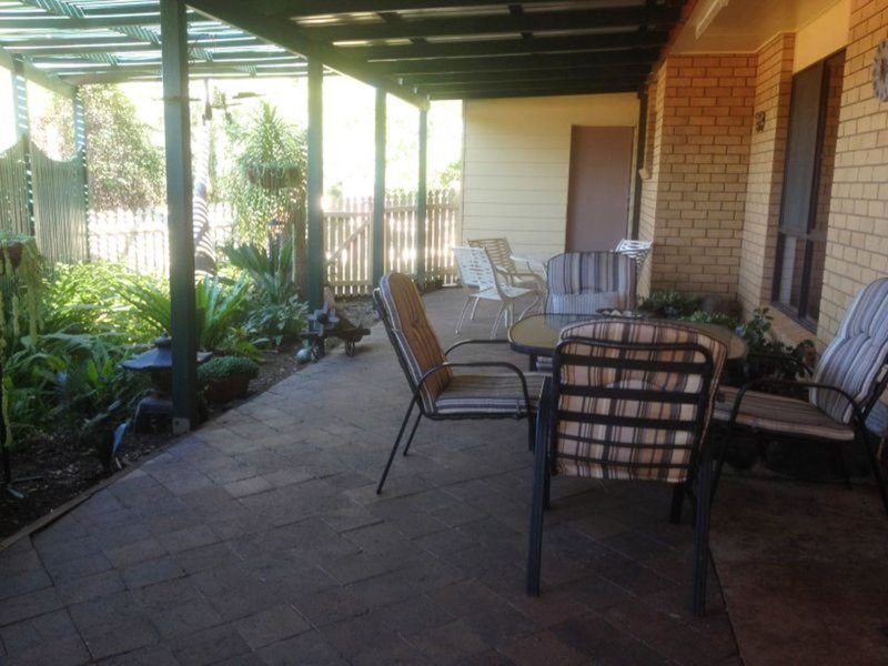 Photo - 6 Adermann Drive, Kingaroy QLD 4610 - Image 13