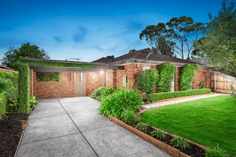 6 Adley Court, Vermont South VIC 3133