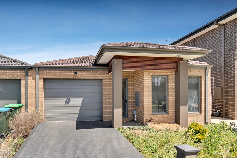 Photo - 6 Aesop Street, Point Cook VIC 3030 - Image 11