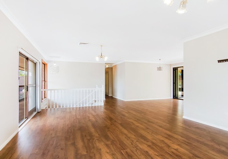 Photo - 6 Alex Place, Baulkham Hills NSW 2153 - Image 4