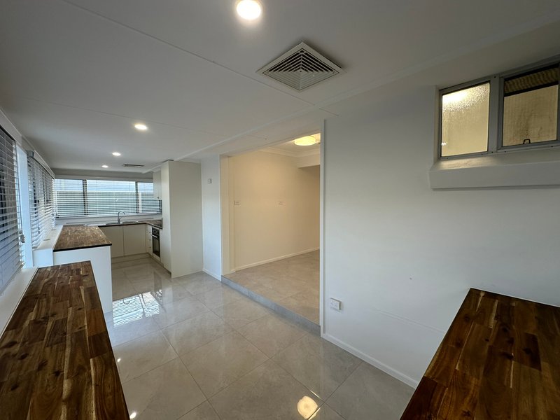 Photo - 6 Alexandra Street, Umina Beach NSW 2257 - Image 5