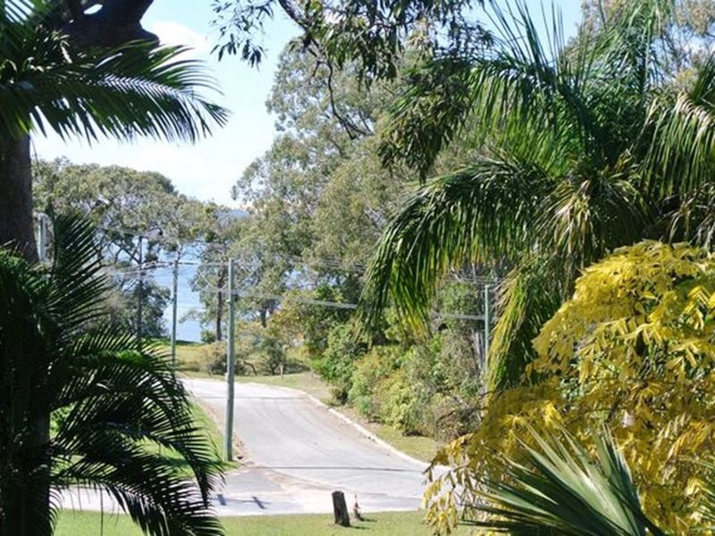 Photo - 6 Alkira Street, Macleay Island QLD 4184 - Image 5