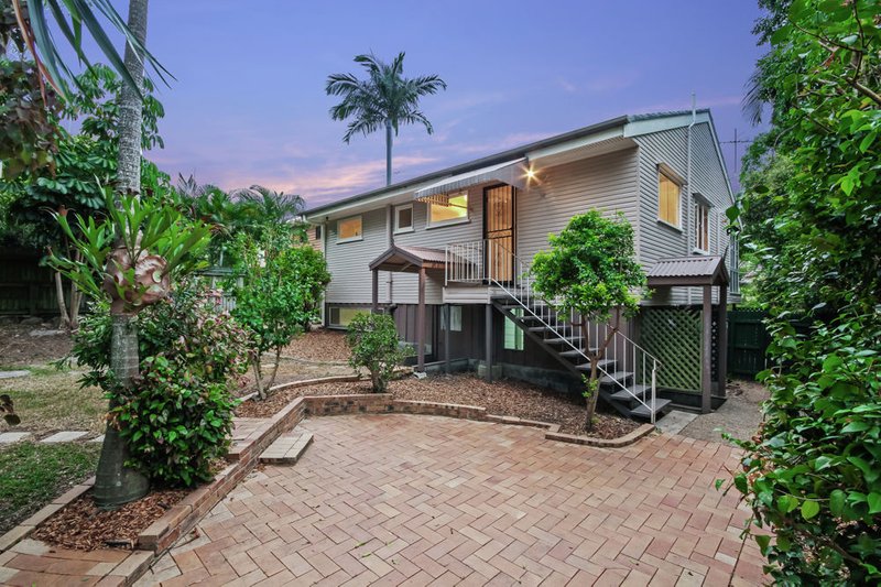 Photo - 6 Alkoomi Avenue, Ferny Hills QLD 4055 - Image 16