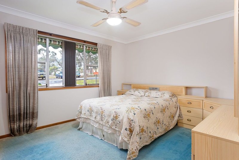 Photo - 6 Alkrington Avenue, Fishing Point NSW 2283 - Image 8