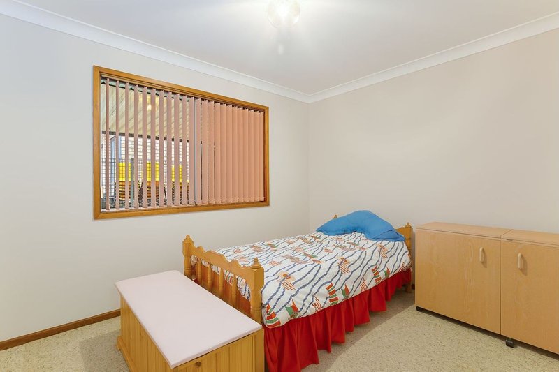 Photo - 6 Alkrington Avenue, Fishing Point NSW 2283 - Image 9