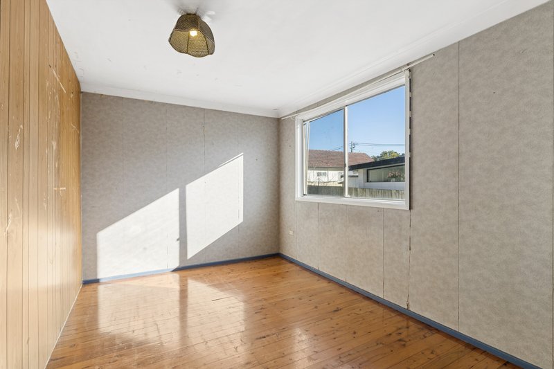 Photo - 6 Allawah Avenue, Sefton NSW 2162 - Image 5