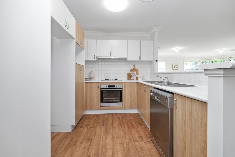 Photo - 6 Almond Avenue, Fletcher NSW 2287 - Image 2
