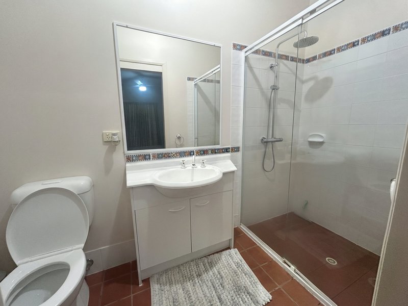 Photo - 6 Amamoor Court, Forest Lake QLD 4078 - Image 6