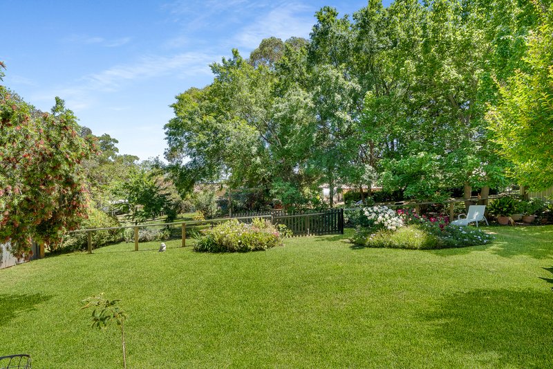 Photo - 6 Amaroo Avenue, Cowra NSW 2794 - Image 14