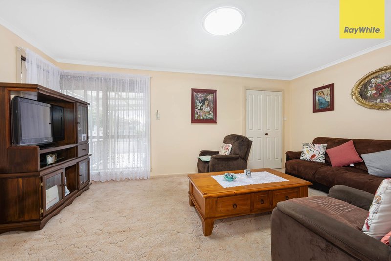 Photo - 6 Amelia Avenue, Deer Park VIC 3023 - Image 2