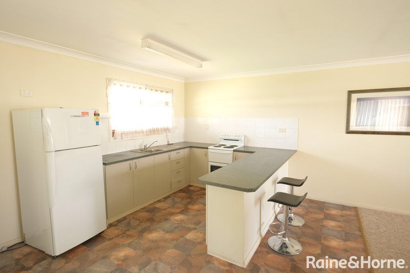 Photo - 6 Amethyst Street, Tingha NSW 2369 - Image 3