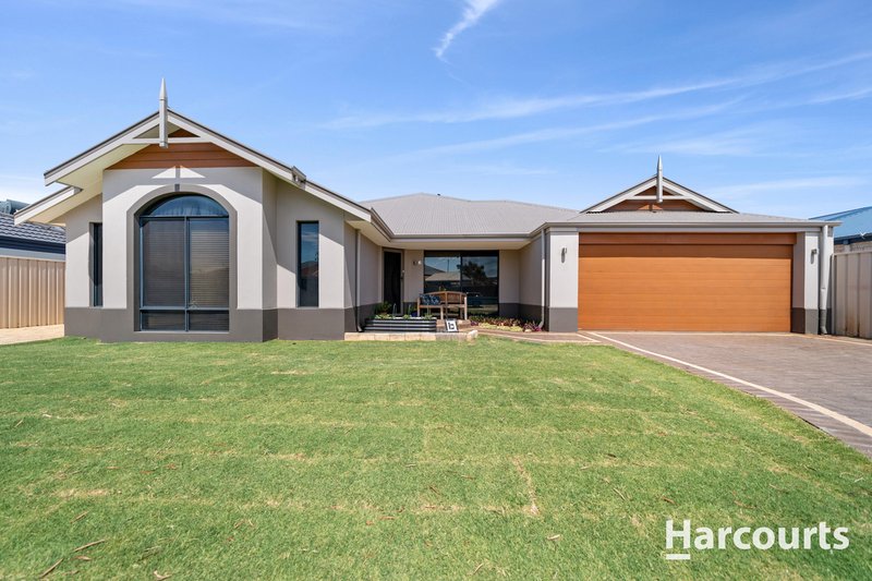 6 Ammanford Crescent, Butler WA 6036