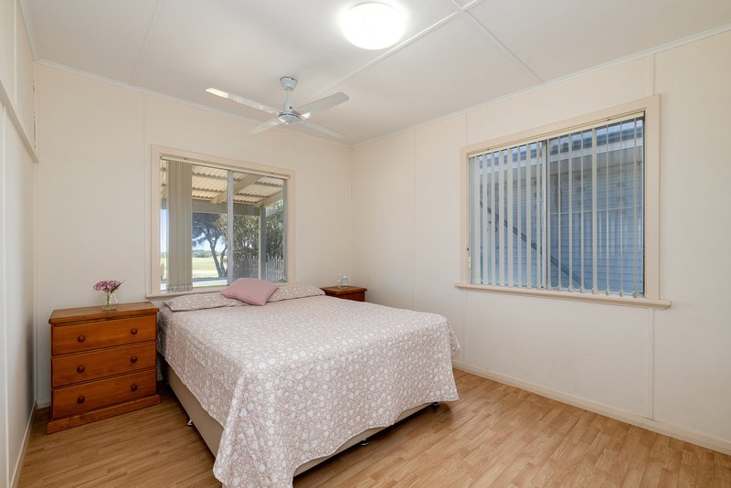 Photo - 6 Ammon Avenue, Ledge Point WA 6043 - Image 5