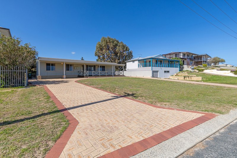 Photo - 6 Ammon Avenue, Ledge Point WA 6043 - Image 10