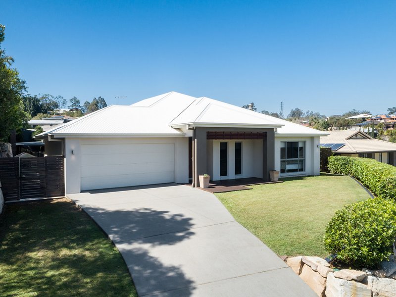 Photo - 6 Amorosa Court, Eatons Hill QLD 4037 - Image 24