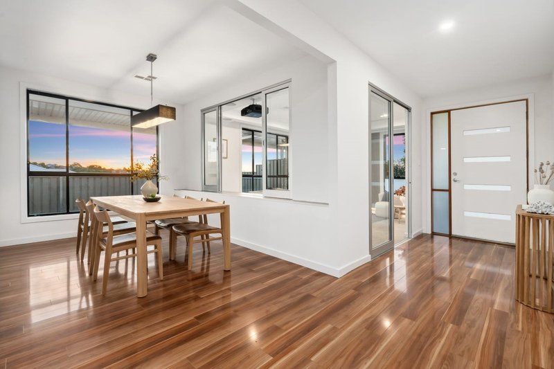 Photo - 6 Anglesea Lane, Seaford Rise SA 5169 - Image 4