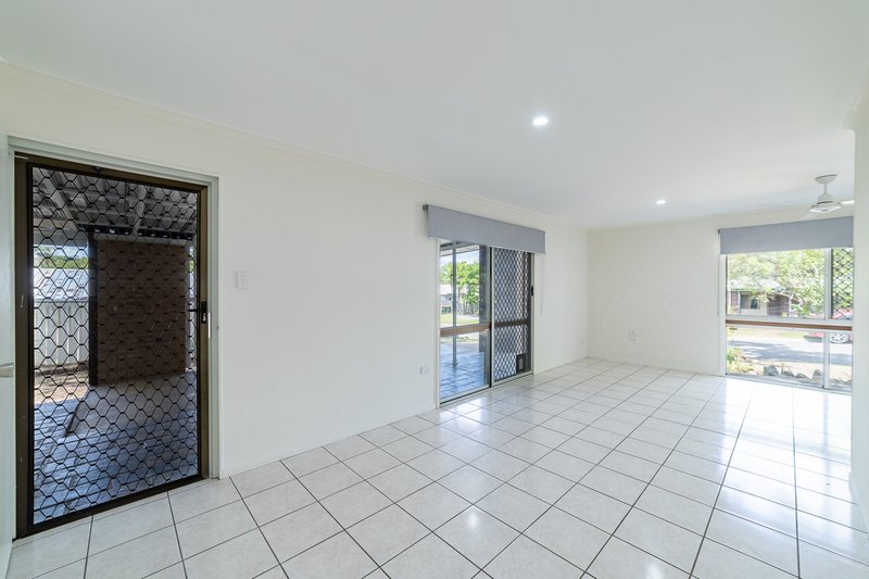 Photo - 6 Anthony Vella Drive, Rural View QLD 4740 - Image 5