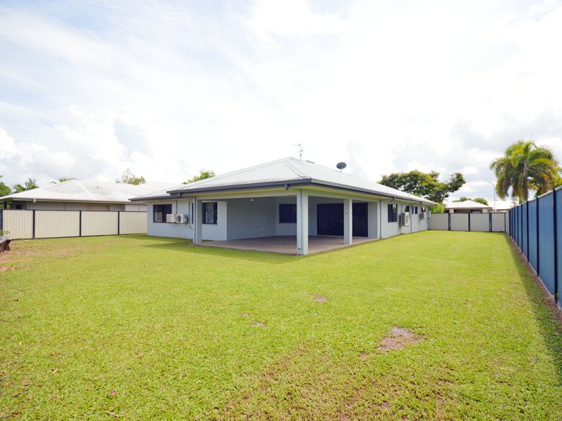 Photo - 6 Anzac Avenue, Rocky Point QLD 4874 - Image 4