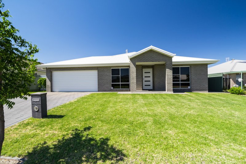 6 Aquarius Court, Dubbo NSW 2830