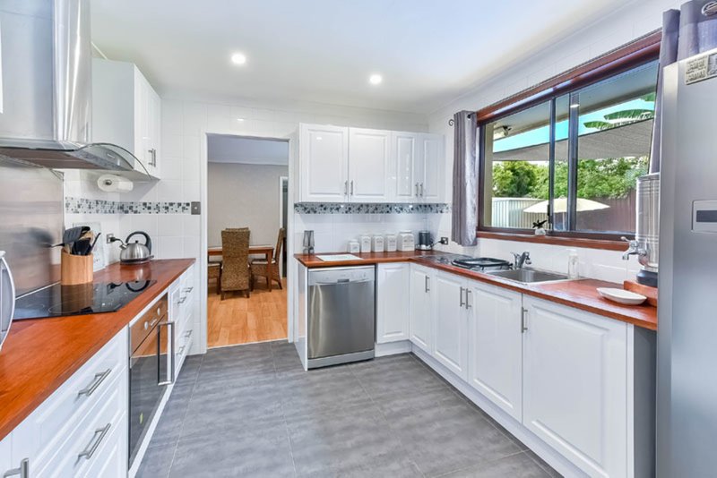 6 Ardrossan Crescent, St Andrews NSW 2566