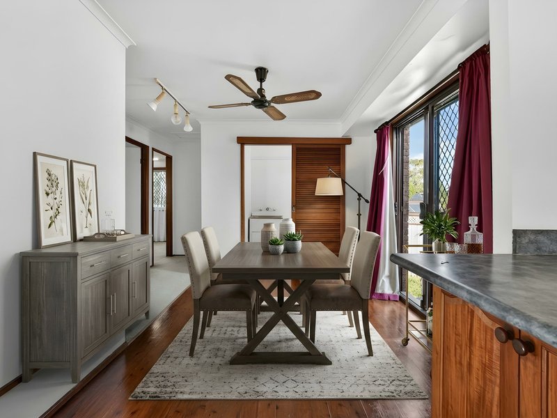 Photo - 6 Ariel Place, Rosemeadow NSW 2560 - Image 5