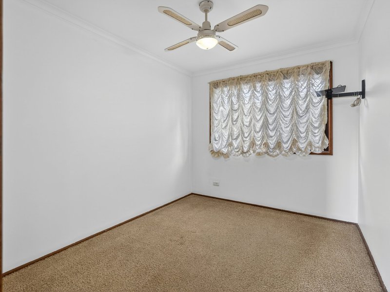 Photo - 6 Ariel Place, Rosemeadow NSW 2560 - Image 11