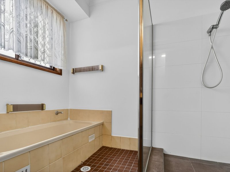 Photo - 6 Ariel Place, Rosemeadow NSW 2560 - Image 15