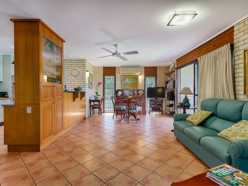 Photo - 6 Armagh Street, Clayfield QLD 4011 - Image 6