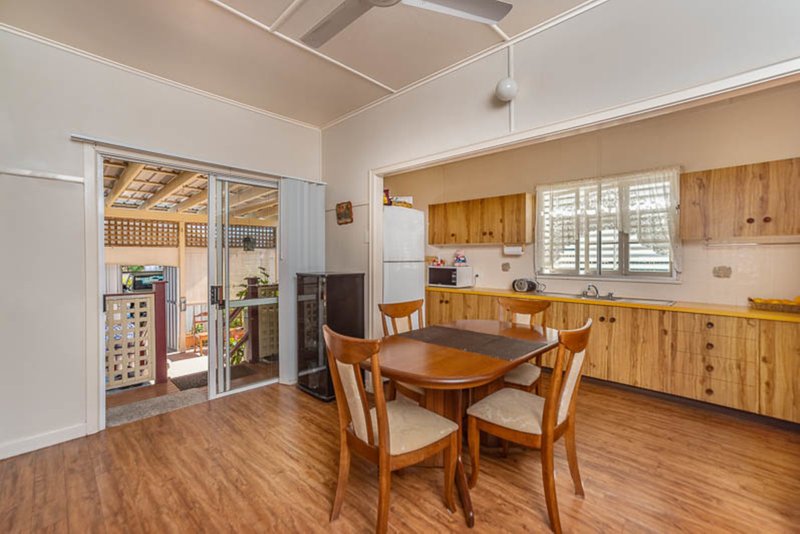 Photo - 6 Arthur Street, Beaudesert QLD 4285 - Image 2