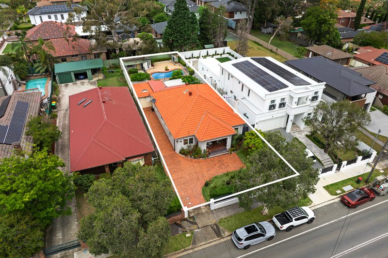 Photo - 6 Arthur Street, Strathfield NSW 2135 - Image 17