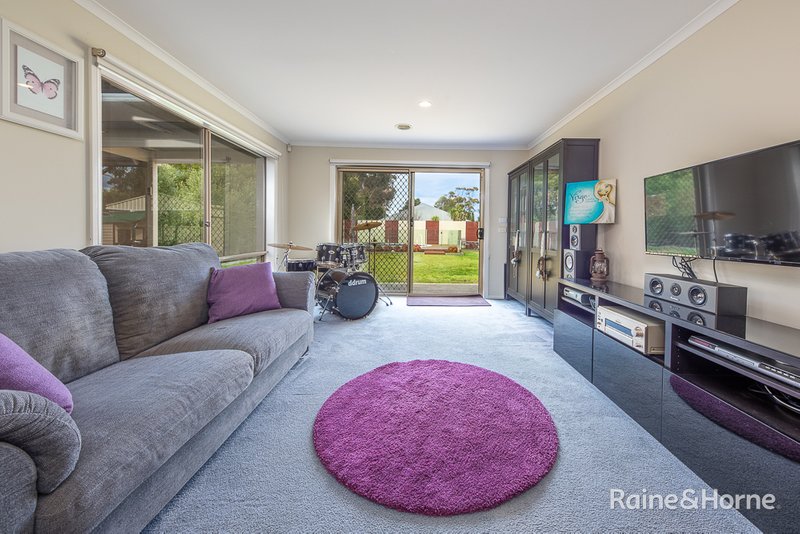 Photo - 6 Ash Court, Sunbury VIC 3429 - Image 11