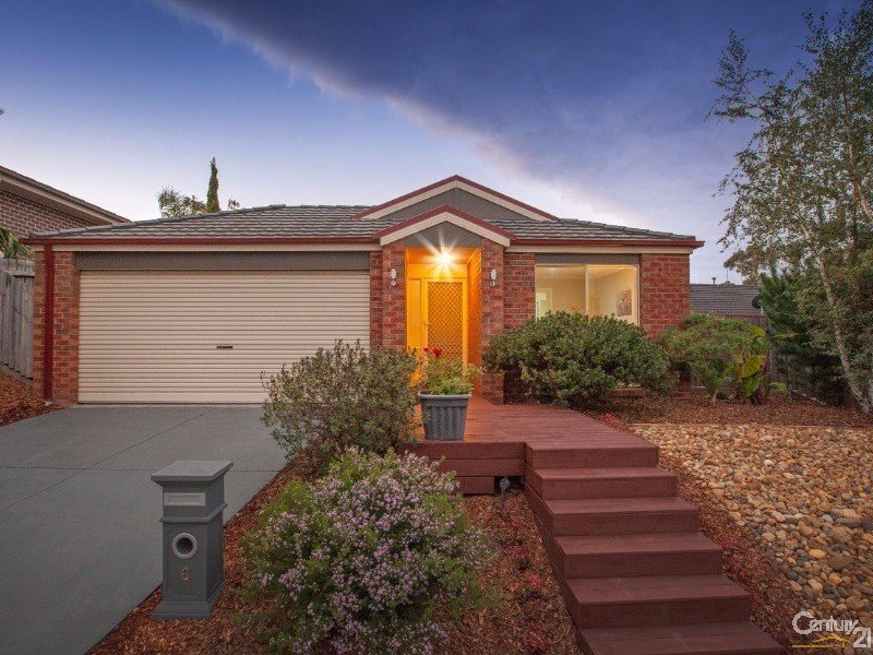 Photo - 6 Ash Crescent, Pakenham VIC 3810 - Image