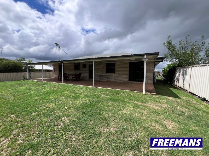 Photo - 6 Ashby Court, Kingaroy QLD 4610 - Image 32