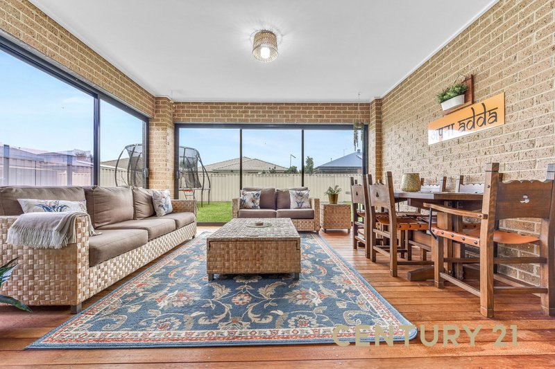 Photo - 6 Ashford Drive, Pakenham VIC 3810 - Image 16