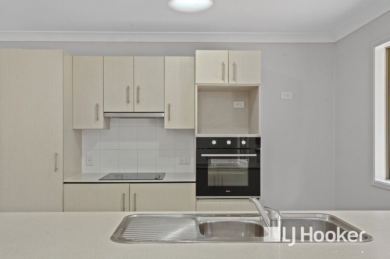 Photo - 6 Aspen Court, Regency Downs QLD 4341 - Image 6