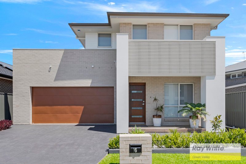 6 Aspinall Way, Oran Park NSW 2570