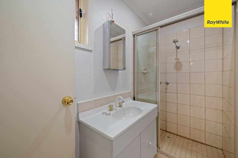 Photo - 6 Asquith Place, Melton West VIC 3337 - Image 7