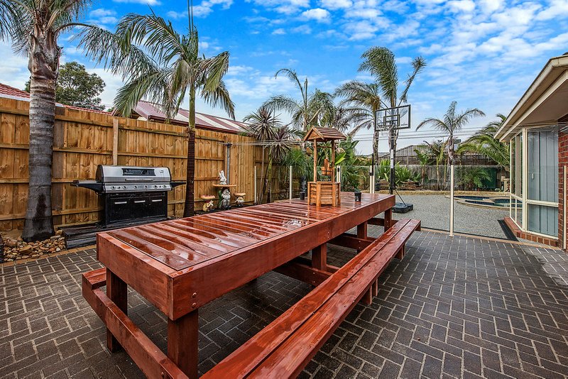 Photo - 6 Astair Avenue, South Morang VIC 3752 - Image 12