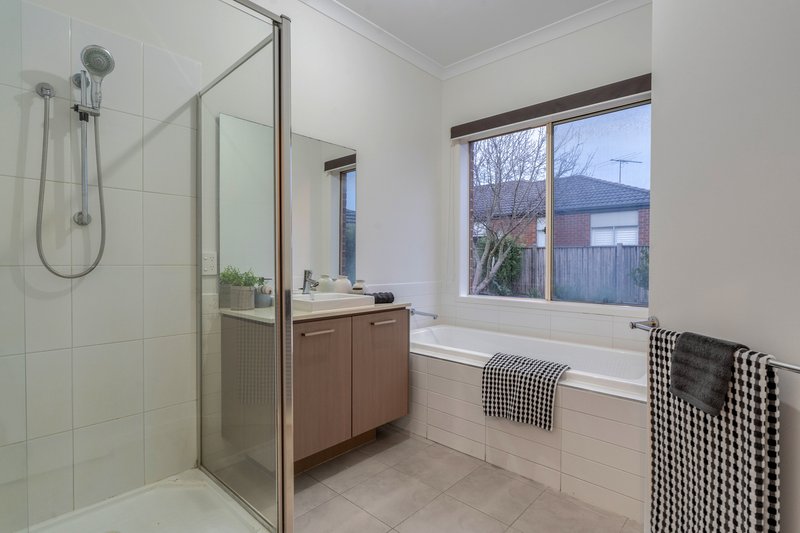 Photo - 6 Aston Street, Craigieburn VIC 3064 - Image 13