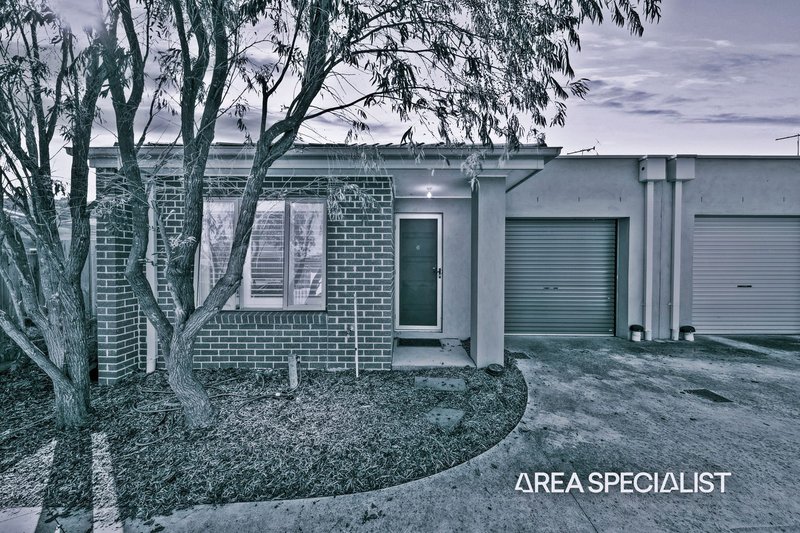 6 Auburn Close, Pakenham VIC 3810