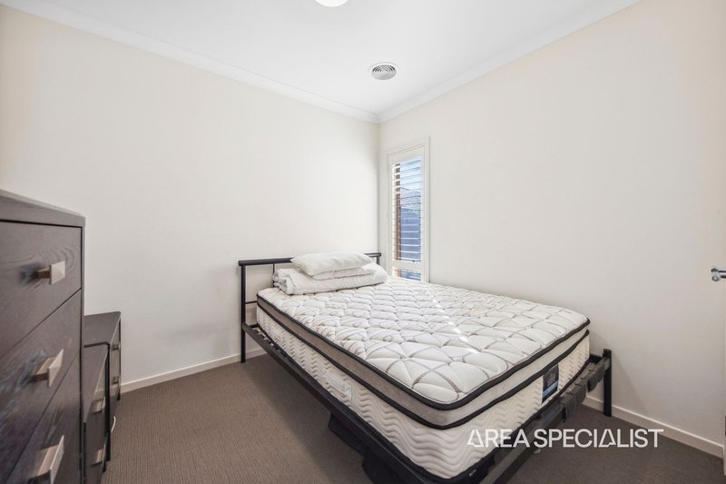 Photo - 6 Auburn Close, Pakenham VIC 3810 - Image 13